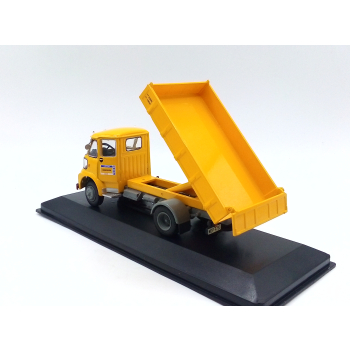 Sava BMC S-66 - MOP 1962 - skala 1:43 - Salvat (Hachette)